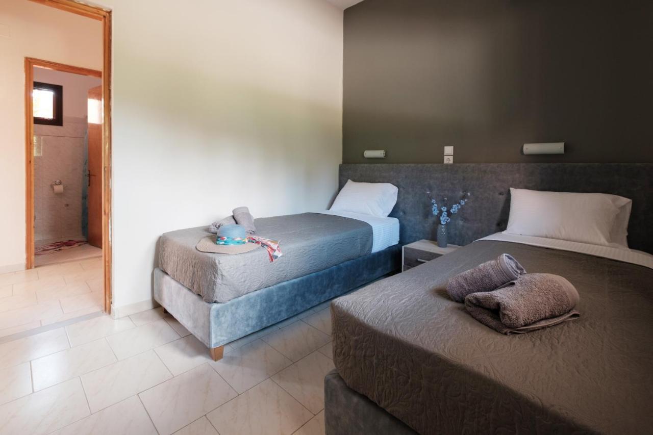 Mouzakitis Apartments 3 Arílasz Kültér fotó
